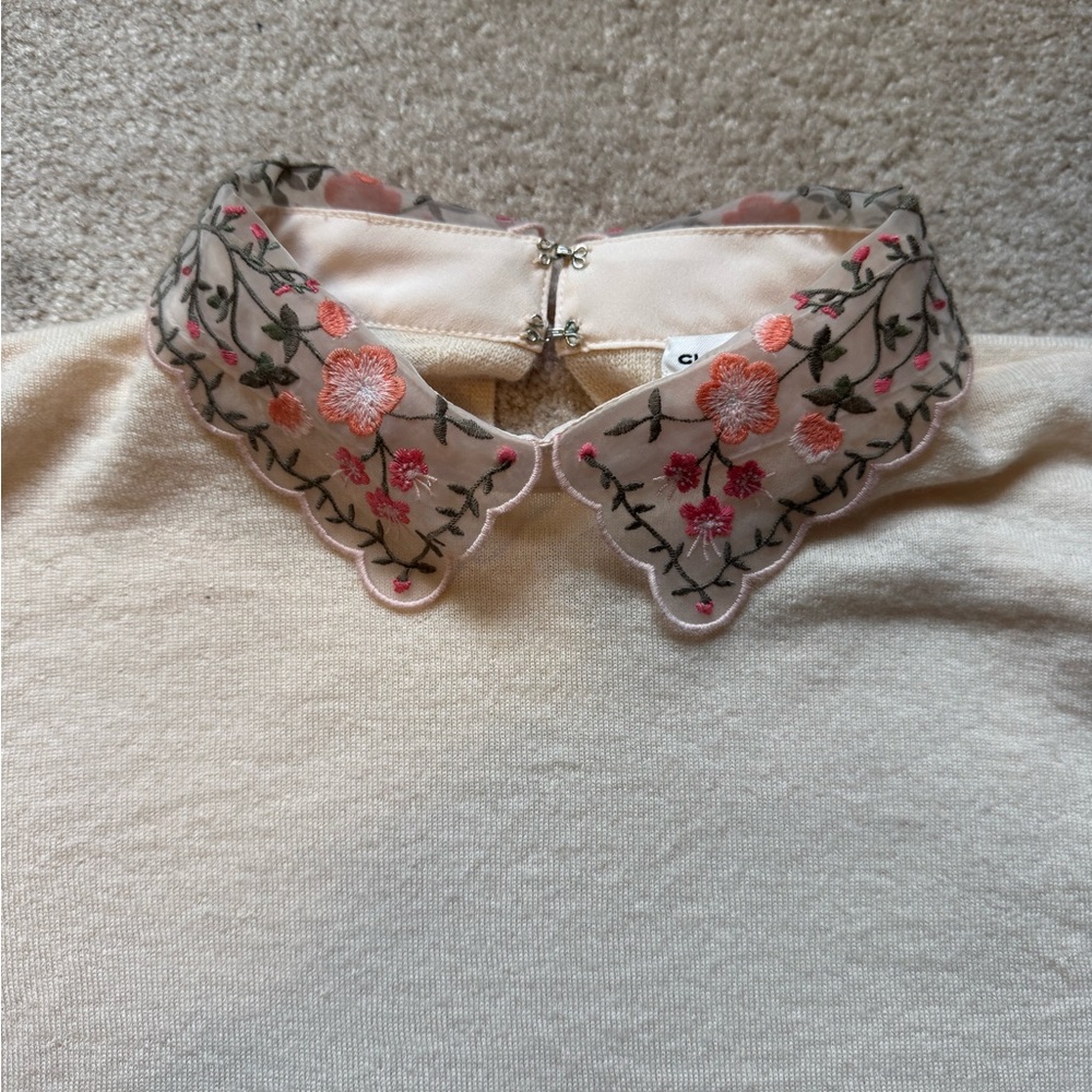 Club Monaco Cream Sweater with Floral Embellishments - Picture 3 of 10